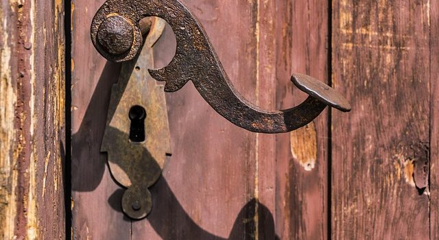 バイクの鍵をメットインしたり紛失した場合の鍵交換